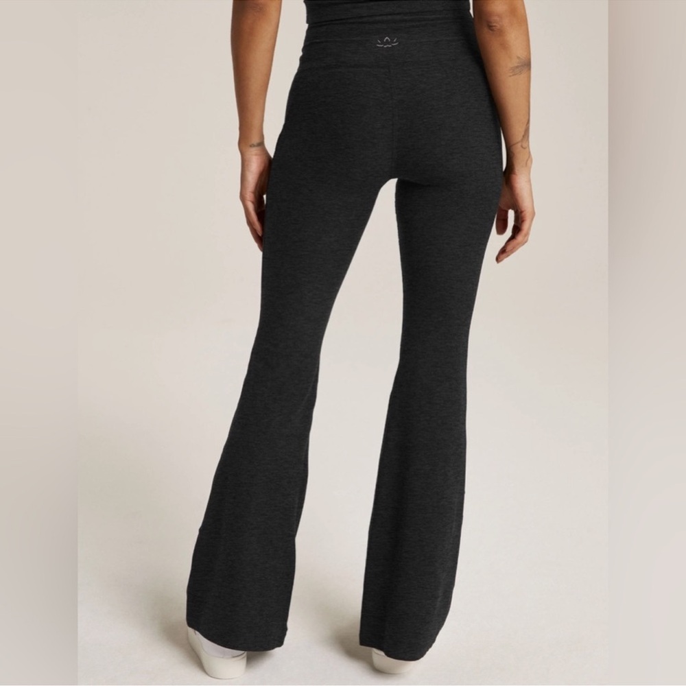 BEYOND YOGA Spacedye High Waisted All Day Flare Pant in Darkest Night